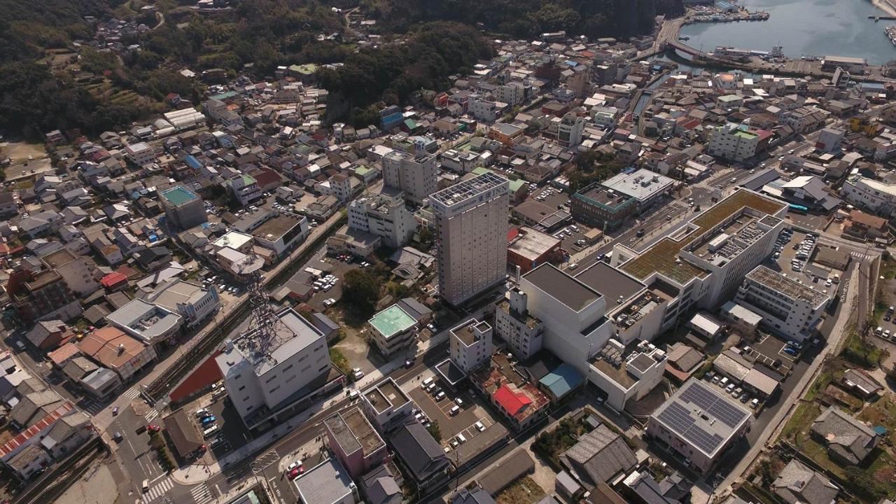 Toyoko Inn Tsushima Izuhara Buitenkant foto