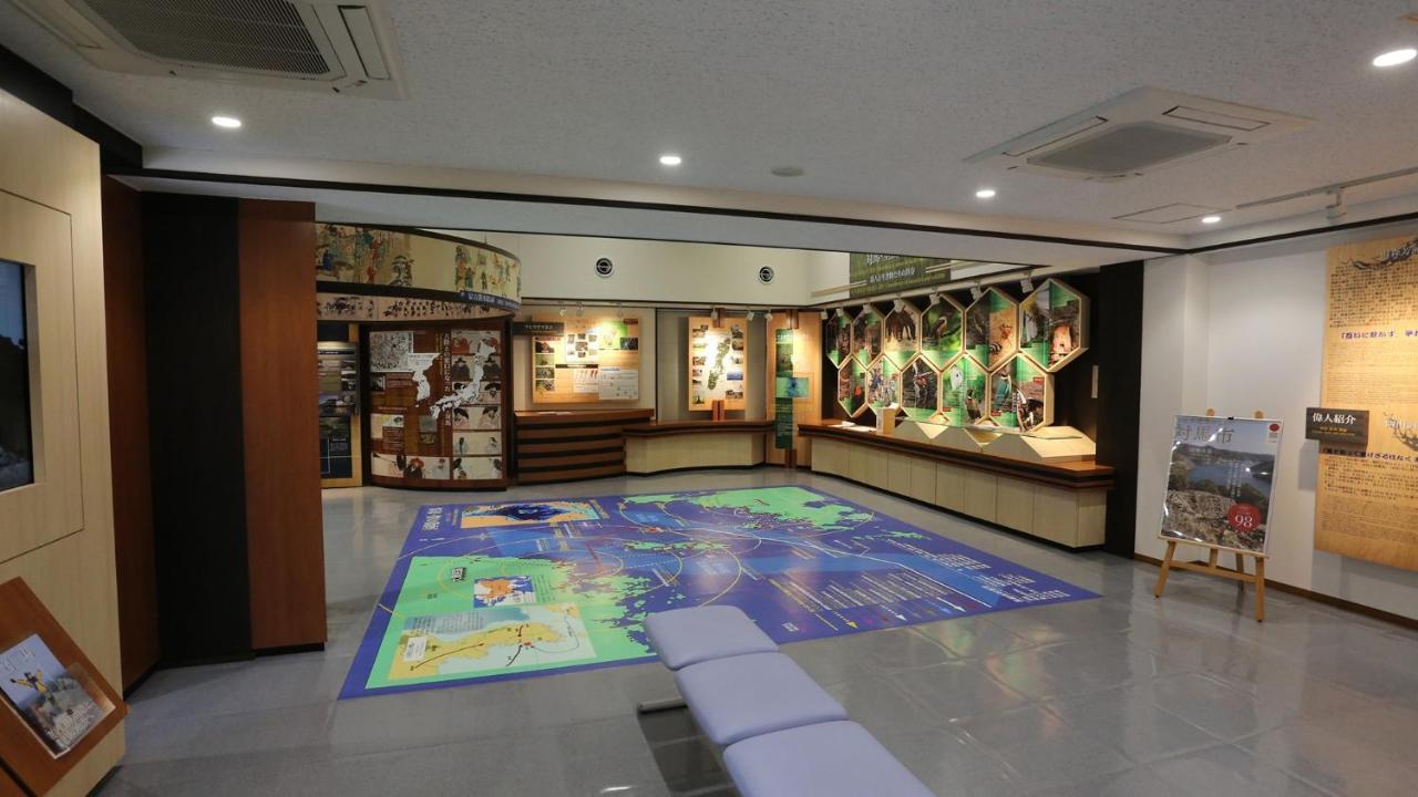 Toyoko Inn Tsushima Izuhara Buitenkant foto