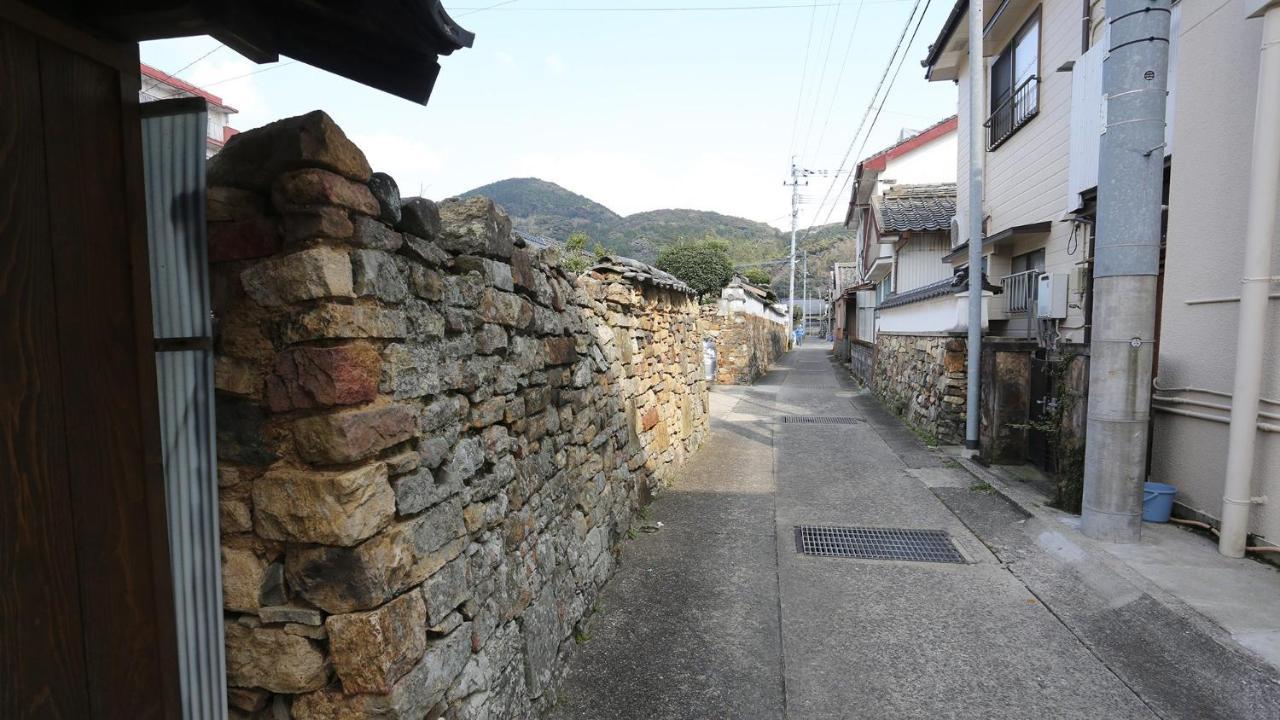 Toyoko Inn Tsushima Izuhara Buitenkant foto