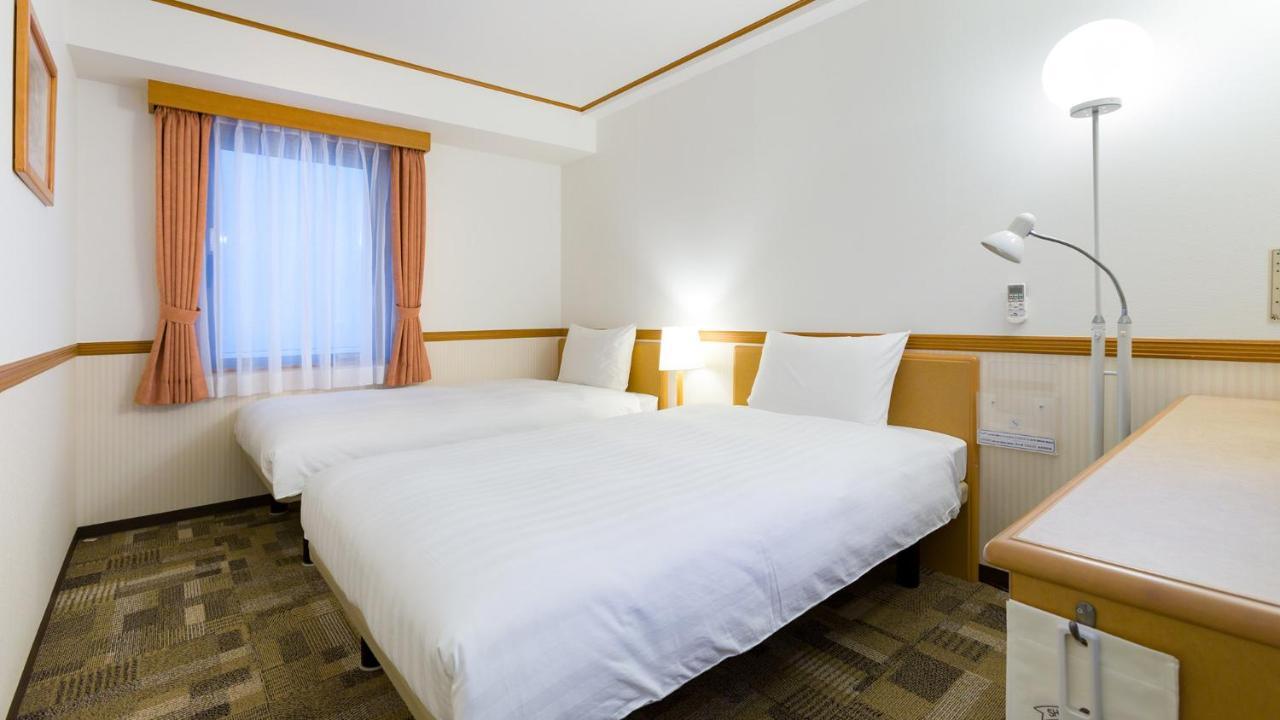 Toyoko Inn Tsushima Izuhara Buitenkant foto